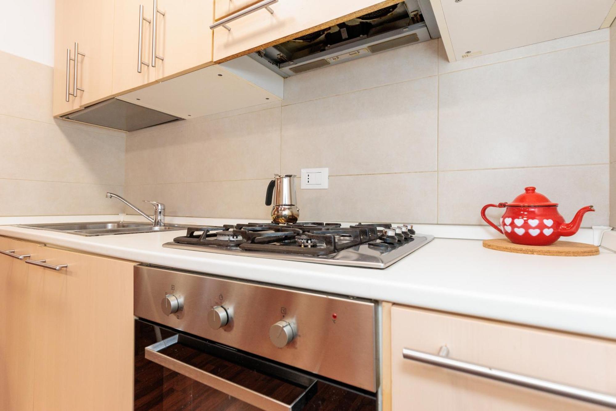 Hapton House 12 Apartment *