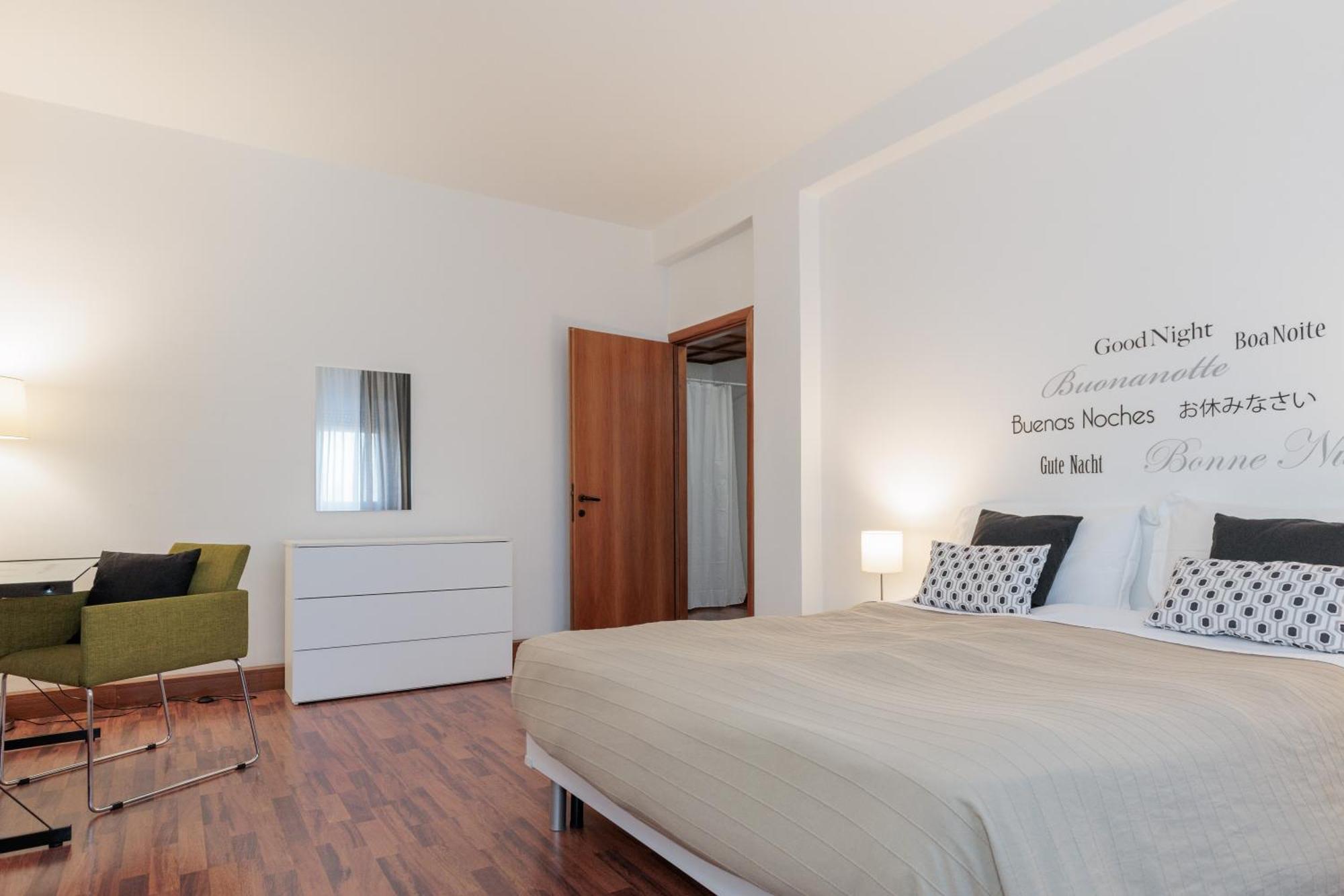 Hapton House 12 Mestre